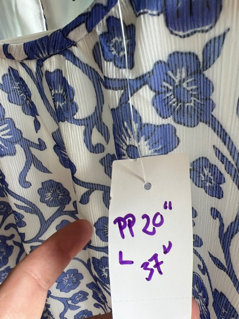 Ann Taylor White and Blue Floral Sheath Dress - Picture 4 of 5